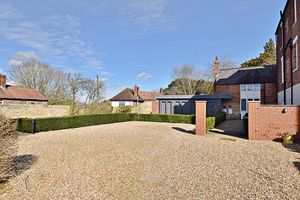 Photo 12- click for photo gallery